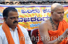 Govt playing spoilsport for Bengaluru Hindu Samajotsava, alleges Vajradehi Mutt seer